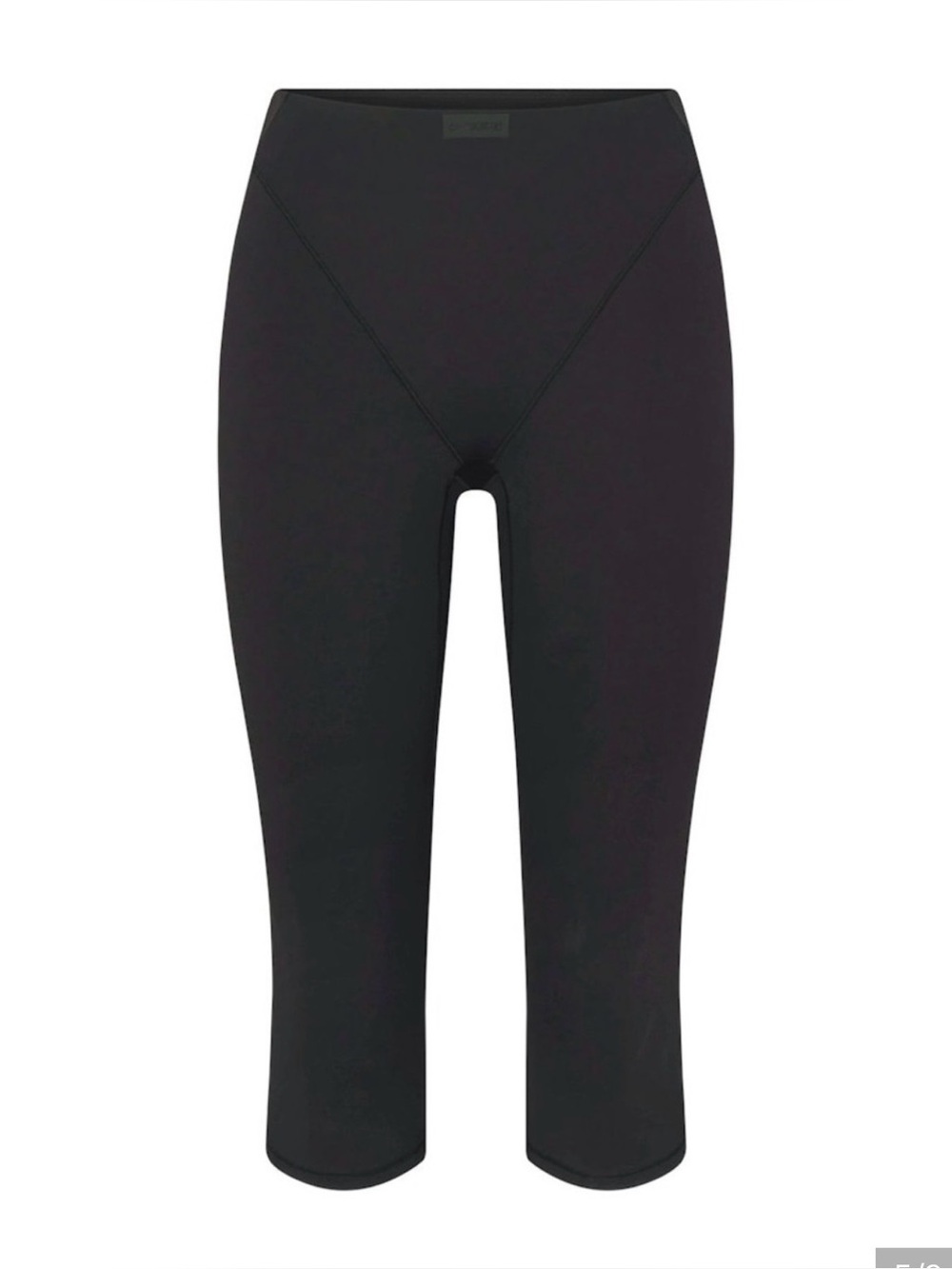 NIKE SKIMS MATTE CROPPED CAPRI 17” LEGGINGS OBSIDIAN Small
